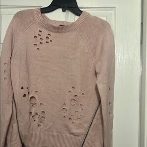 Light pink women’s sweater express brand.Z:XS.